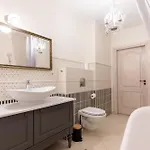 Spacious 2bdr In Old Town * Vilna