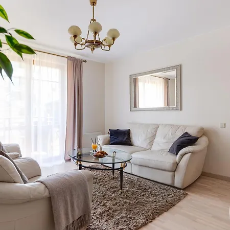 Spacious 2bdr In Old Town Vilnius