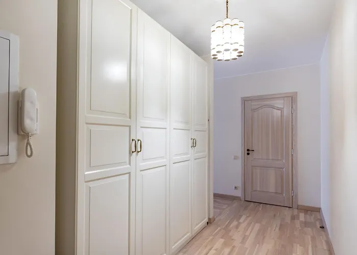 Spacious 2bdr In Old Town * Vilnius