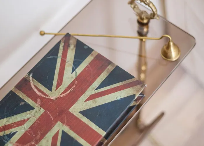 Apartment Spacious 2bdr In Old Town *