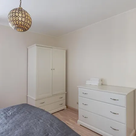 Апартаменты Spacious 2bdr In Old Town Вильнюс