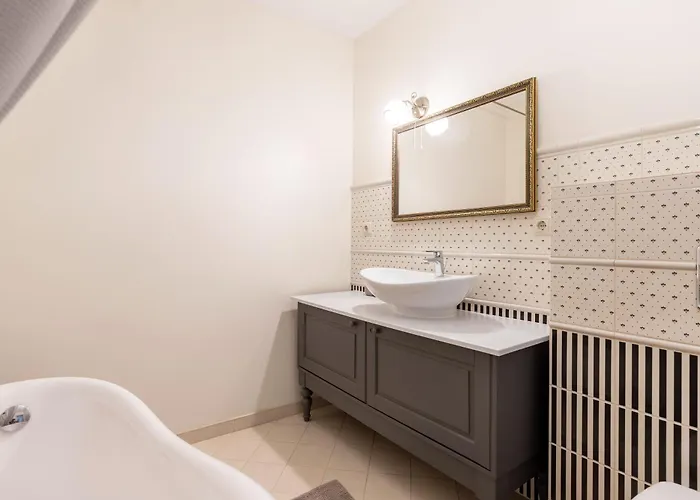 Appartement Spacious 2bdr In Old Town Vilnius